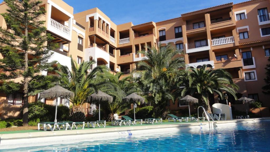 Apartamentos Estrella De Mar — Swimming pool in Roquetas de Mar, Andalusia