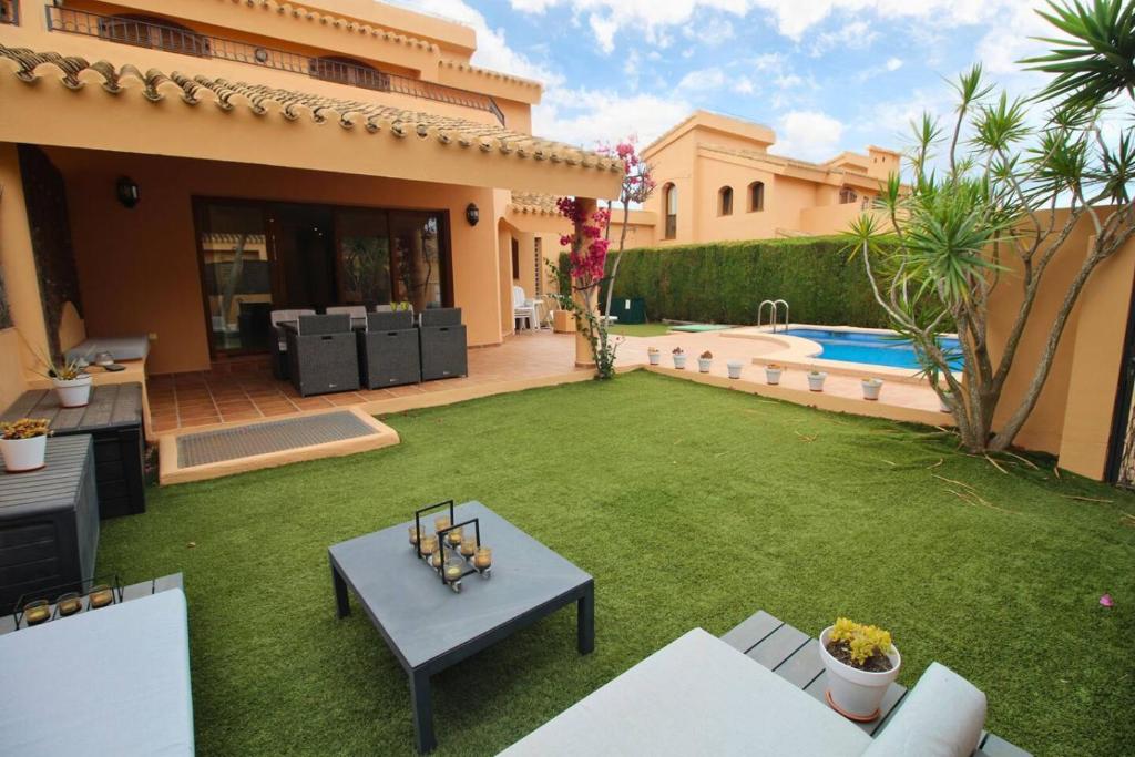 Four Bedroom Villa with a Private Pool - 1