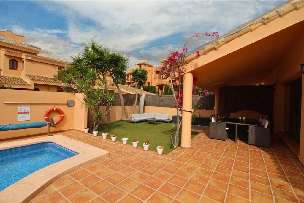 Four Bedroom Villa with a Private Pool - 5