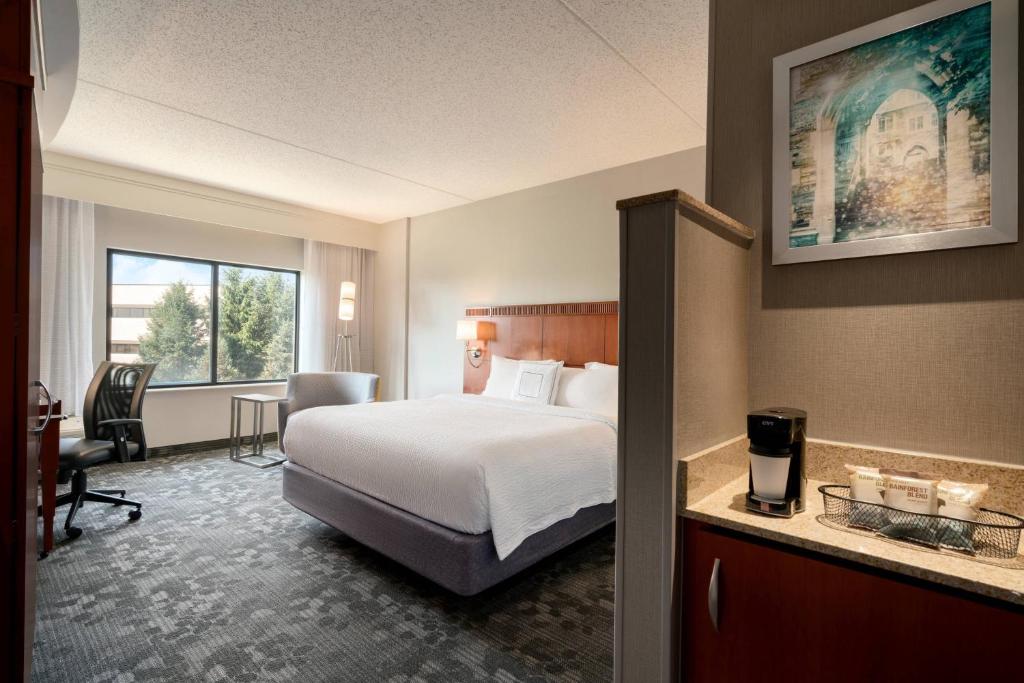 Courtyard by Marriott Ewing Princeton 전경