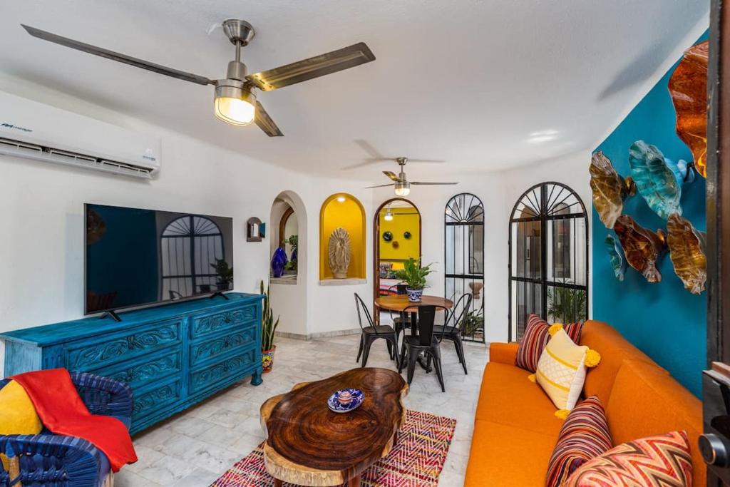 Authentic Condo - Zona Romantica, Puerto Vallarta