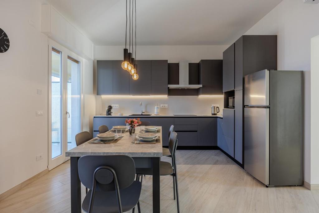 Santa Croce Apartments - 2