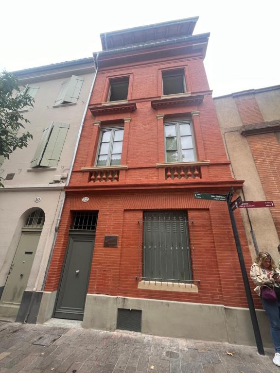 Le Petit Hôtel de Laura Cosy Parking & Netflix - 2