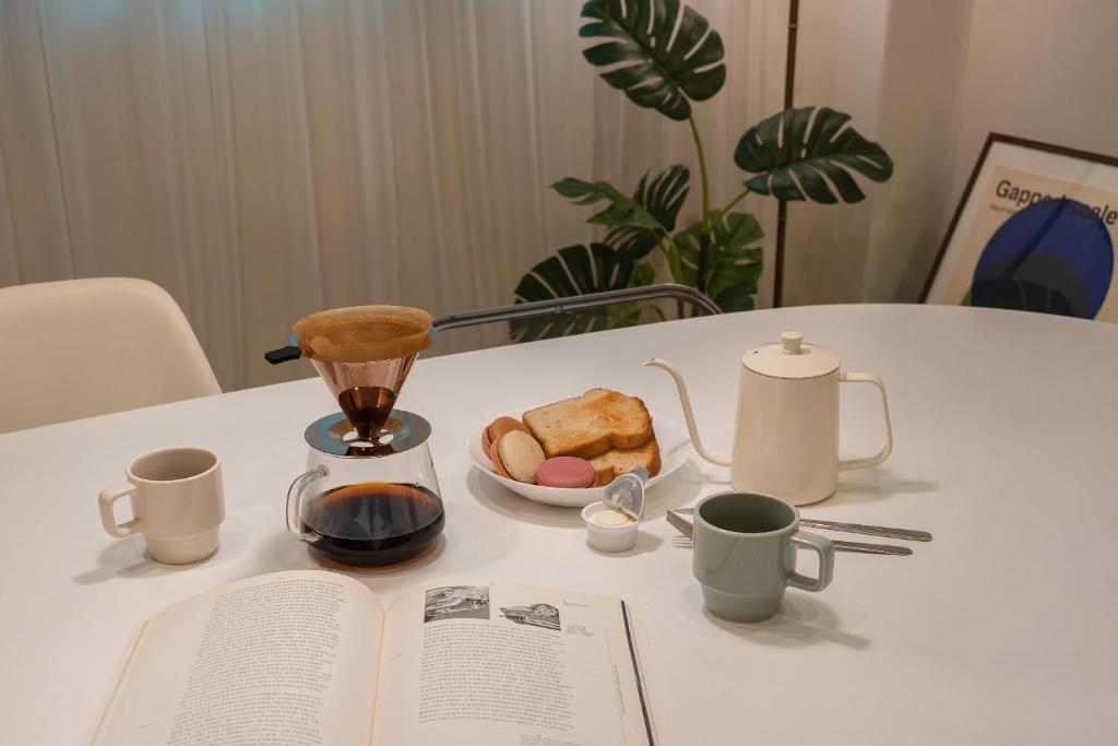 숙소 비교 분석