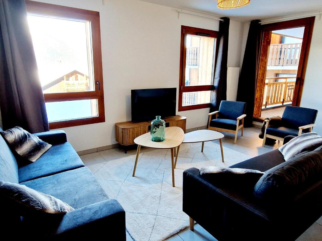 Appartement Neuf 5 pièces à 20m des pistes avec garage double - FR-1-755-37 - 2
