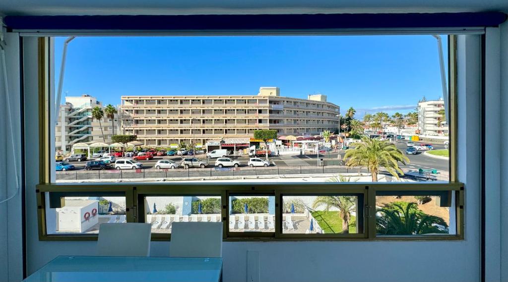 Playa del Inglés 5 min walk from Yumbo! 304 - 3