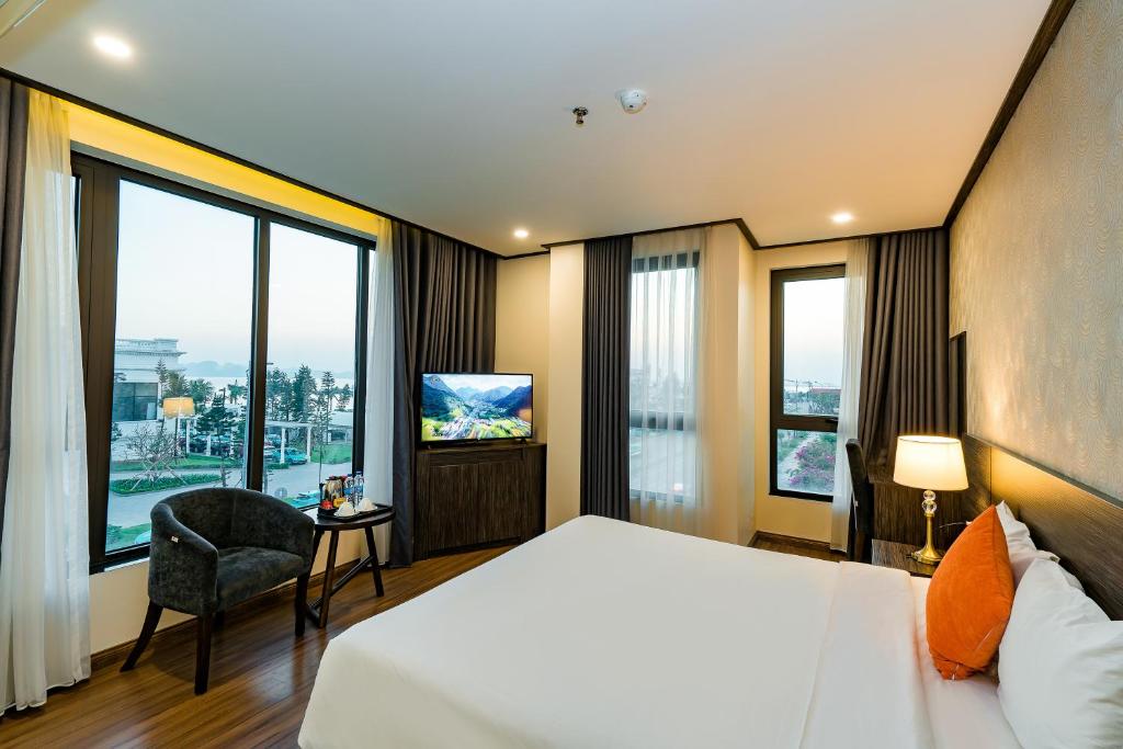 The One Ha Long hotel