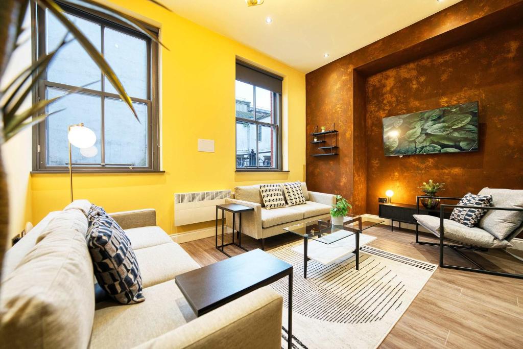 Stunning Central Station 2 Bed Apartment B4, Glasgow