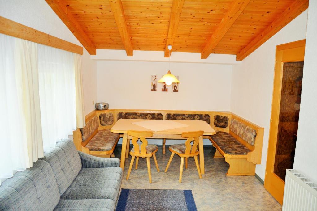 Ferienwohnungen Schöpf - 5
