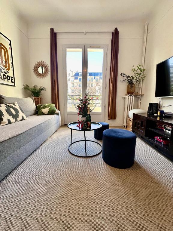 Appartement avec balcon, 5 min du Métro 1-6, Nation, Disneyland, Zoo, Bois de Vincennes - 2