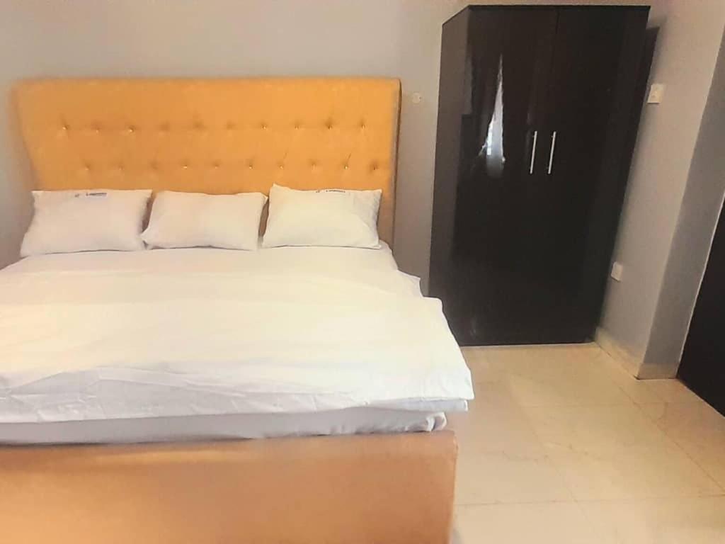 The bohemian Apartment, Lekki