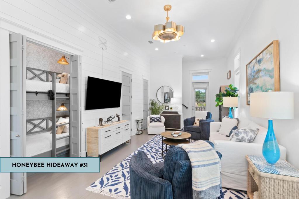 Honeybee Hideaway BVR31 by Liquid Life, Gulf Shores