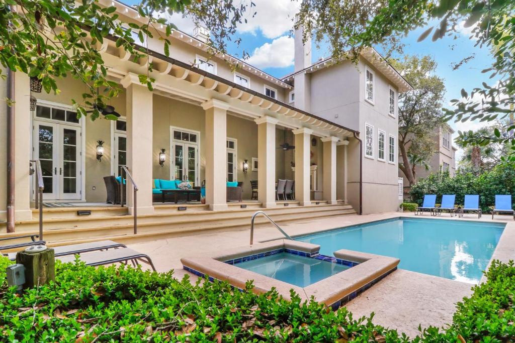 9 Armada, Hilton Head Island