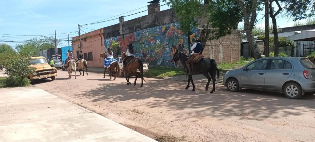 Amplia en centro de San Gregorio - 3