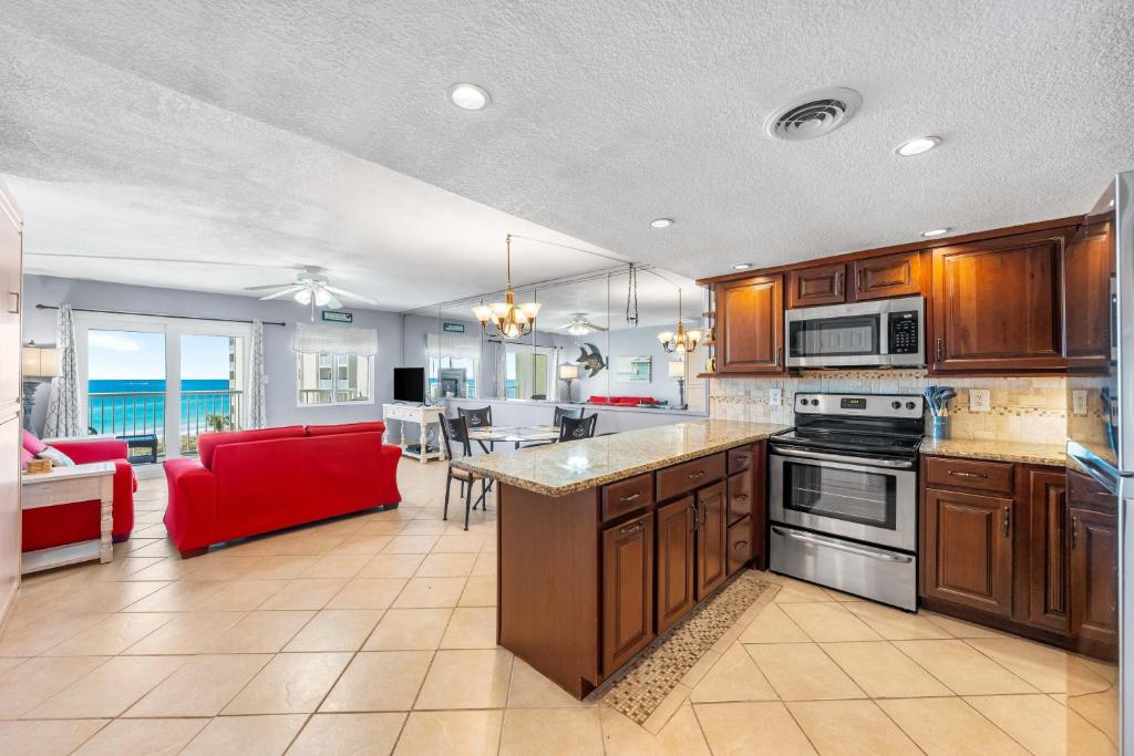 Holiday Surf and Racquet Unit 516, Destin