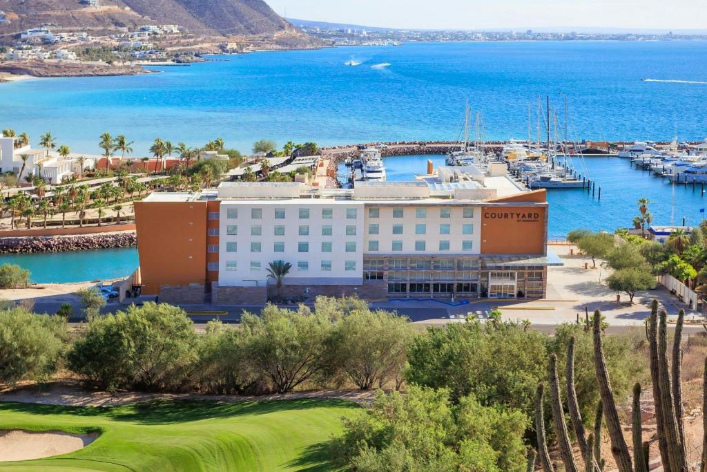 Courtyard by Marriott La Paz Baja California Sur - 2