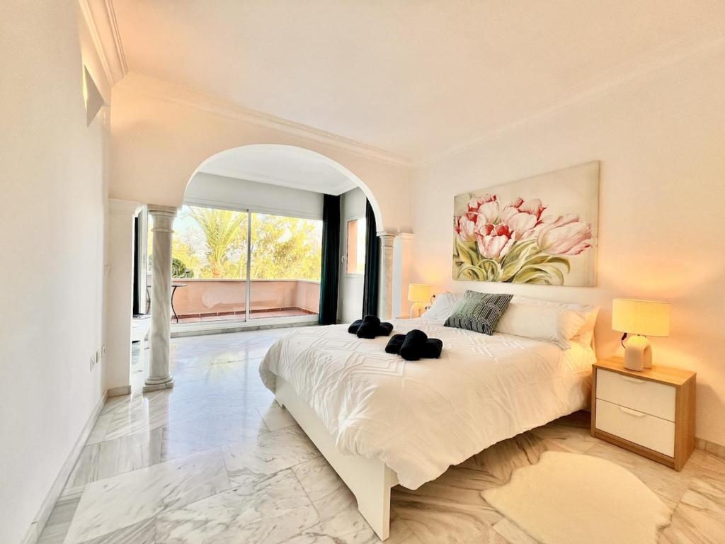 Gran apartamento en Magna Marbella - 1