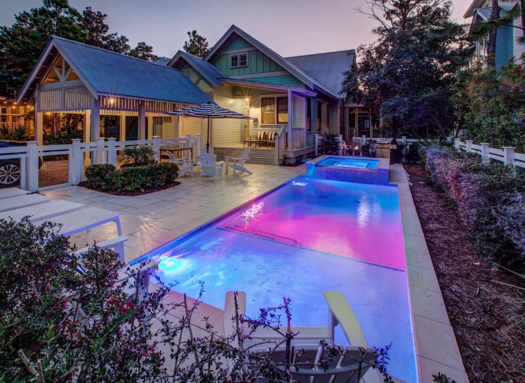 Mint Julep, Santa Rosa Beach