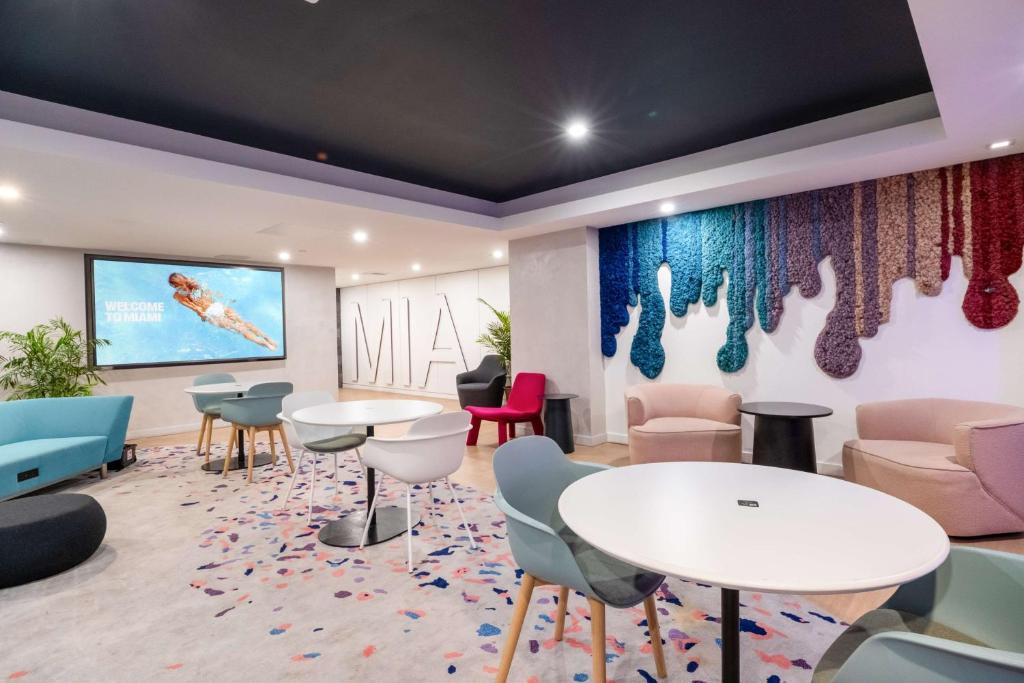 2. 요텔 마이애미 ..