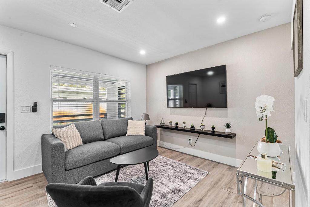 Home in Miami, Miami