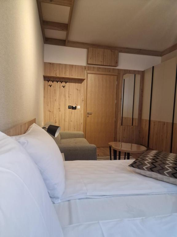 Private Apartment D036 NEW Aparthotel Vucko Jahorina - 5