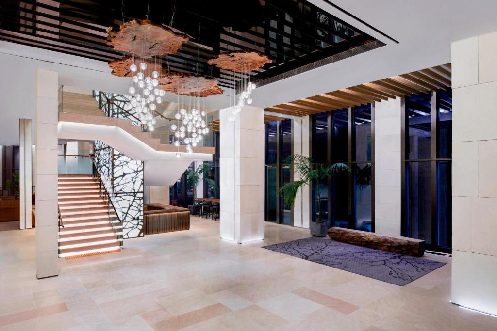 首尔万怡酒店-植物园 (Courtyard by Marriott Seoul Botanic Park)