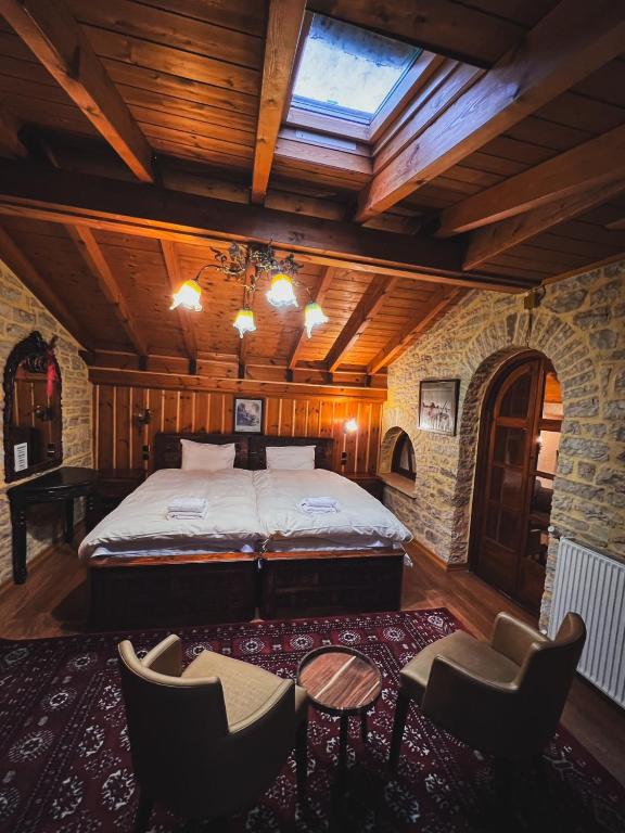 Archontiko Zarkada, Monodendri