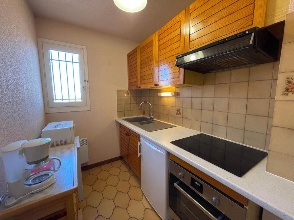 4SOMA7 - Appartement avec jolie vue sur les collines - 4