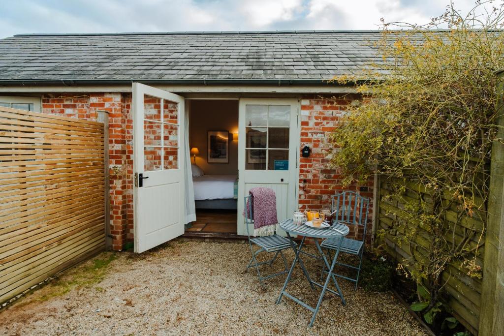 Crepe Farm Barns, Bridport