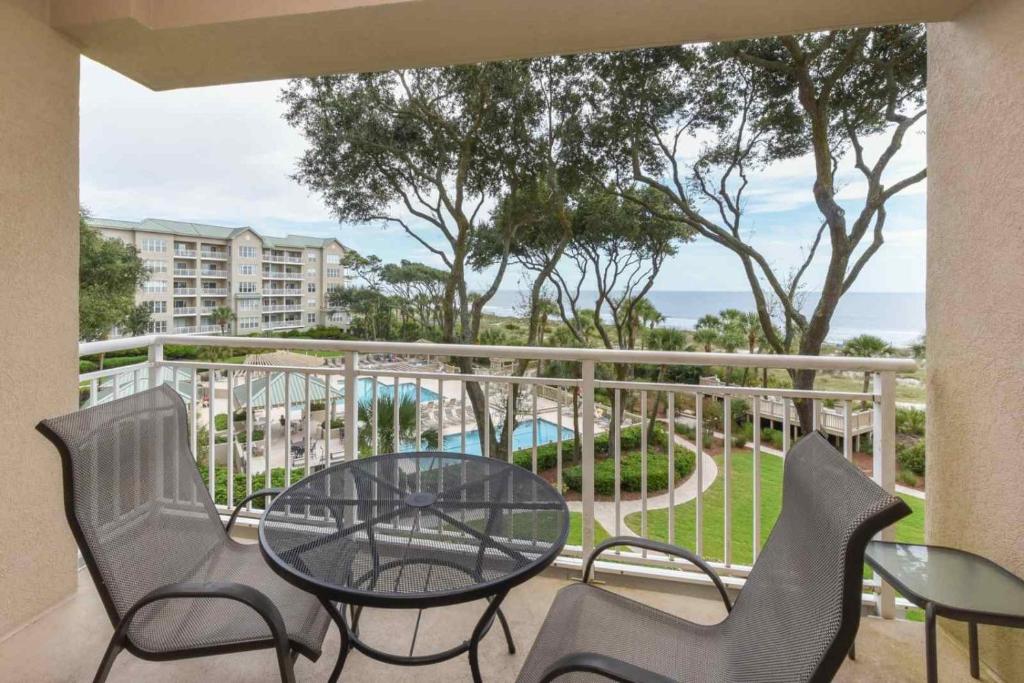 Bird of Paradise, Hilton Head Island