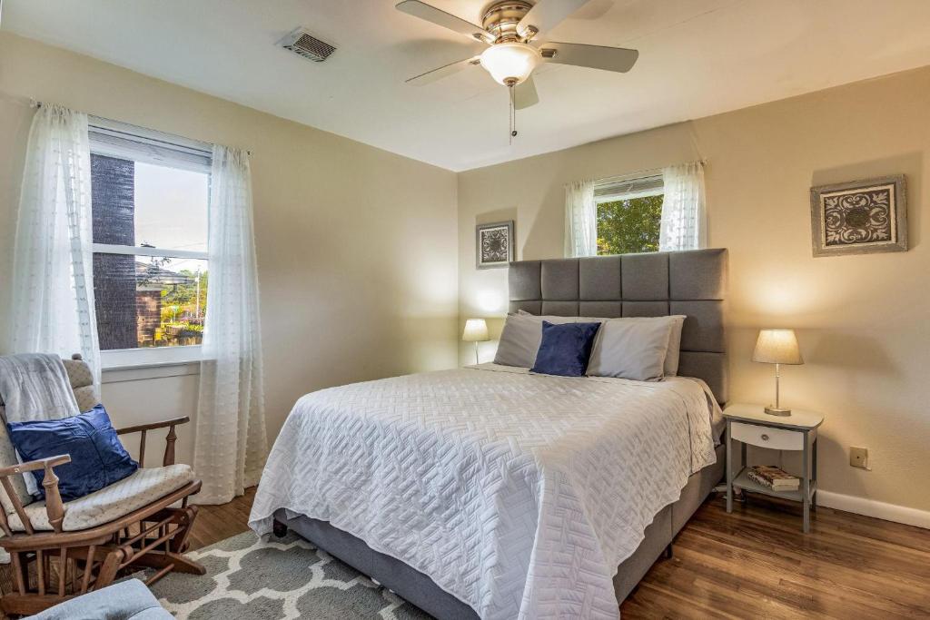 The Gathering Place, Pensacola