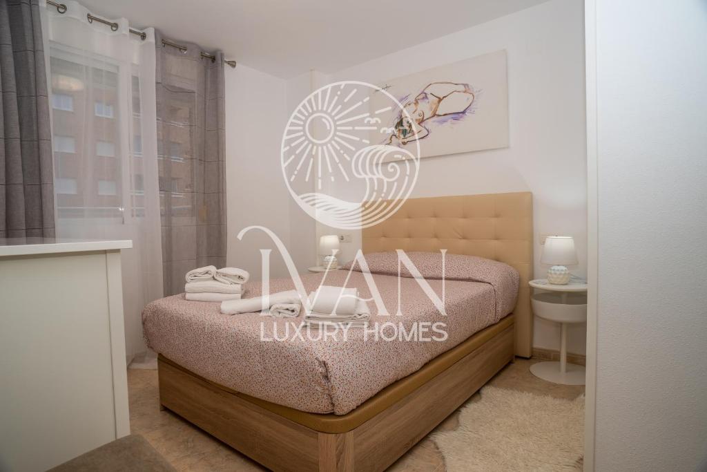 Casa Ferrara Ivan Luxury Homes 3ªPlta Norte 1ªLinea - 1