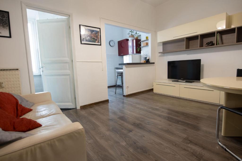 Domus Collazia - San Giovanni Apartment - 2