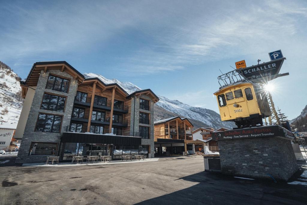 Hotel Porta Cervino - Parking & Dining - 3