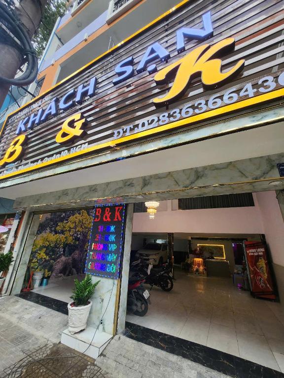 B &#038; K Hotel &#8211; District 10