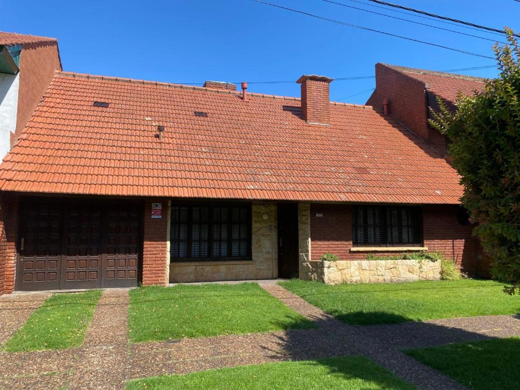 Chalet MDQ - Playa Grande - Los Troncos - Para 6 - 1