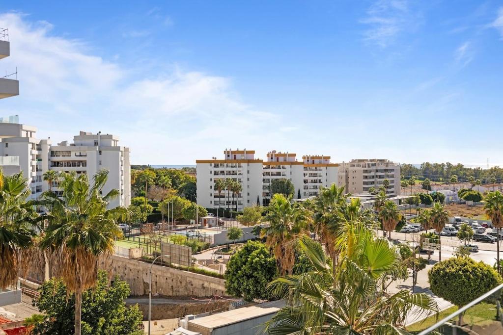 Modern and Stylish in Nueva Andalucia - RDR462 - 5