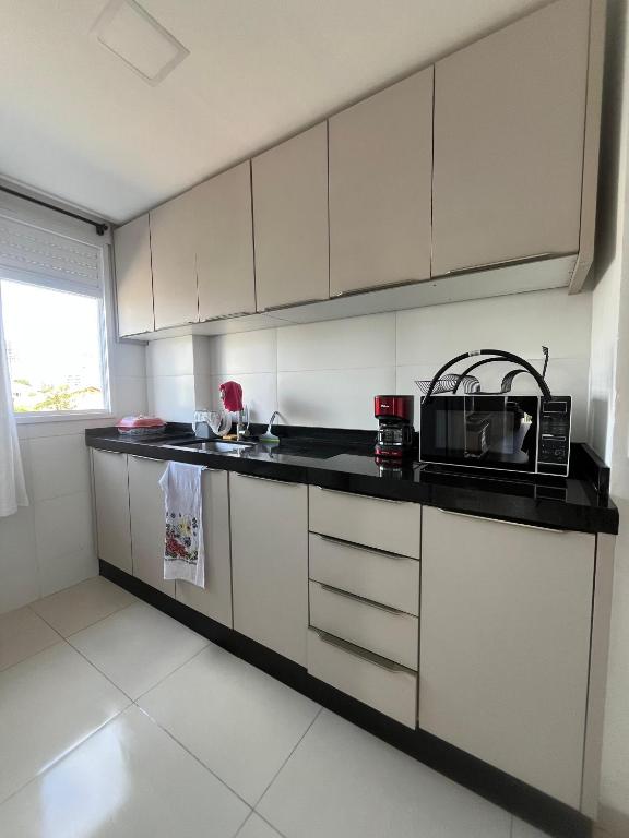 Apartamento Simples, 800 metros da praia em Perequê - Porto Belo SC, Porto Belo