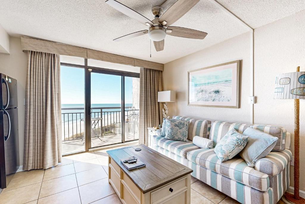 Beach Cove 611, Myrtle Beach