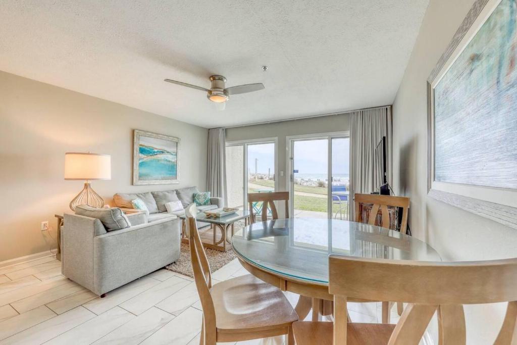 Windancer 107, Destin