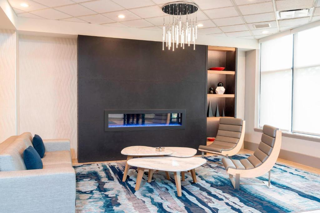 Delta Hotels by Marriott Kalamazoo Conference Center, Kalamazoo