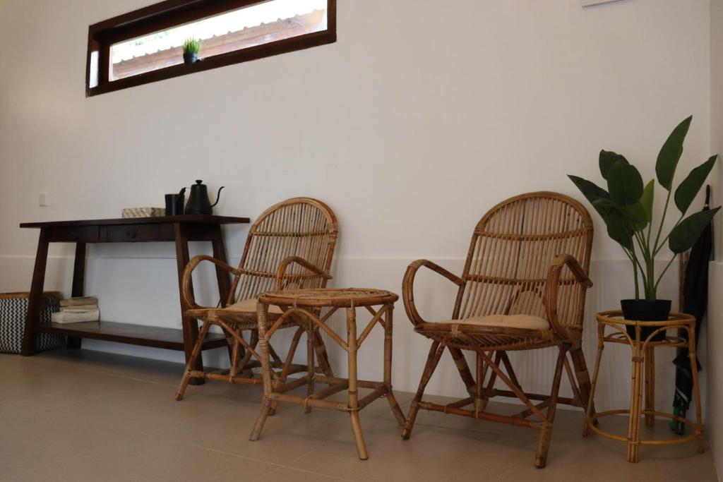 OUTSIDE bungalow 수영장