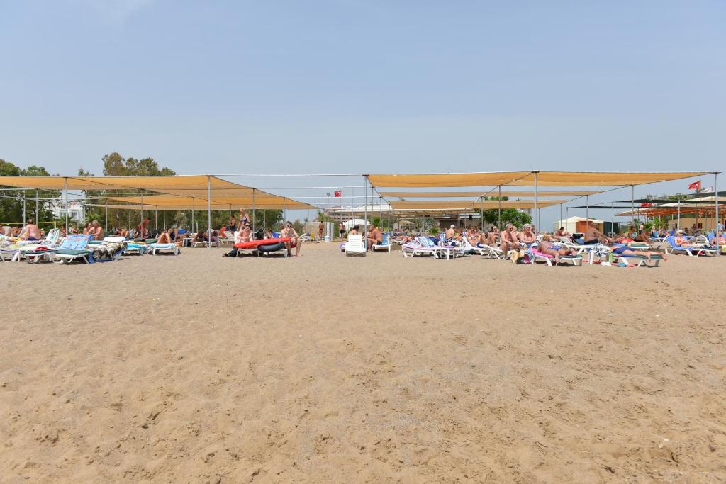 Linda Resort Hotel photo