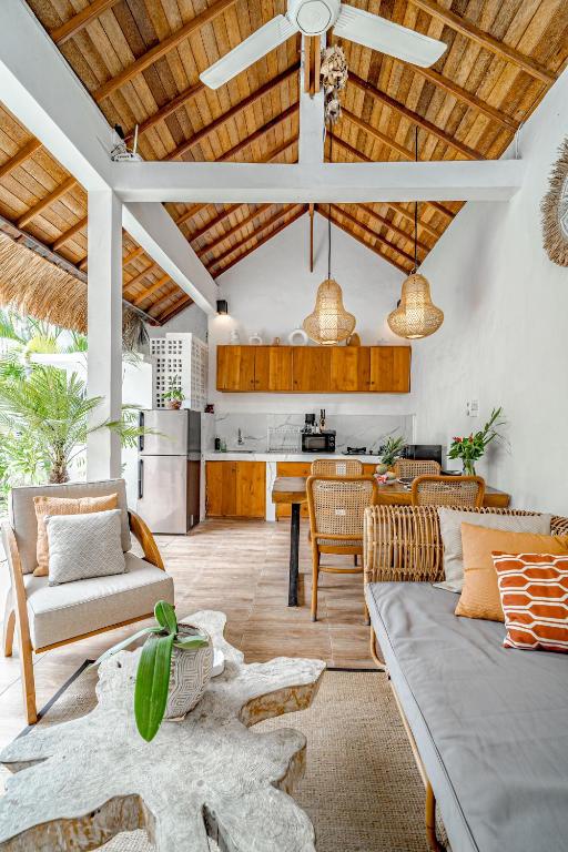 Villa Lemone 2 by Bali Villa Solutions