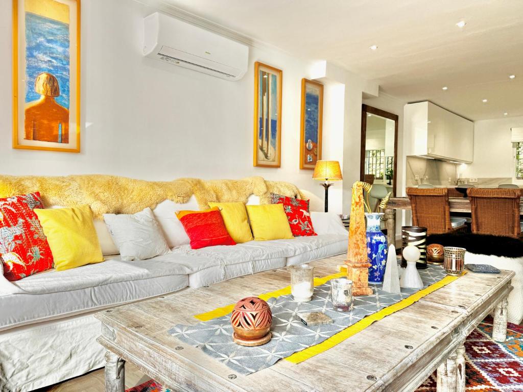 Luxury Golden Mile Townhouse near Puente Romano - EaW Homes - 5