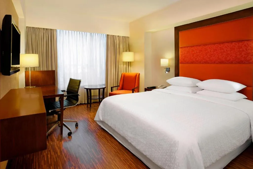 Four Points by Sheraton Ahmedabad, hotel in Ahmedabad