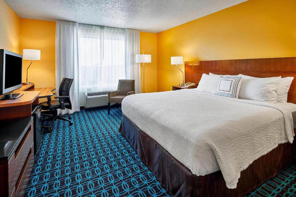 默特爾百老匯海灘萬豪費爾菲爾德酒店 (Fairfield Inn Myrtle Beach Broadway at the Beach)