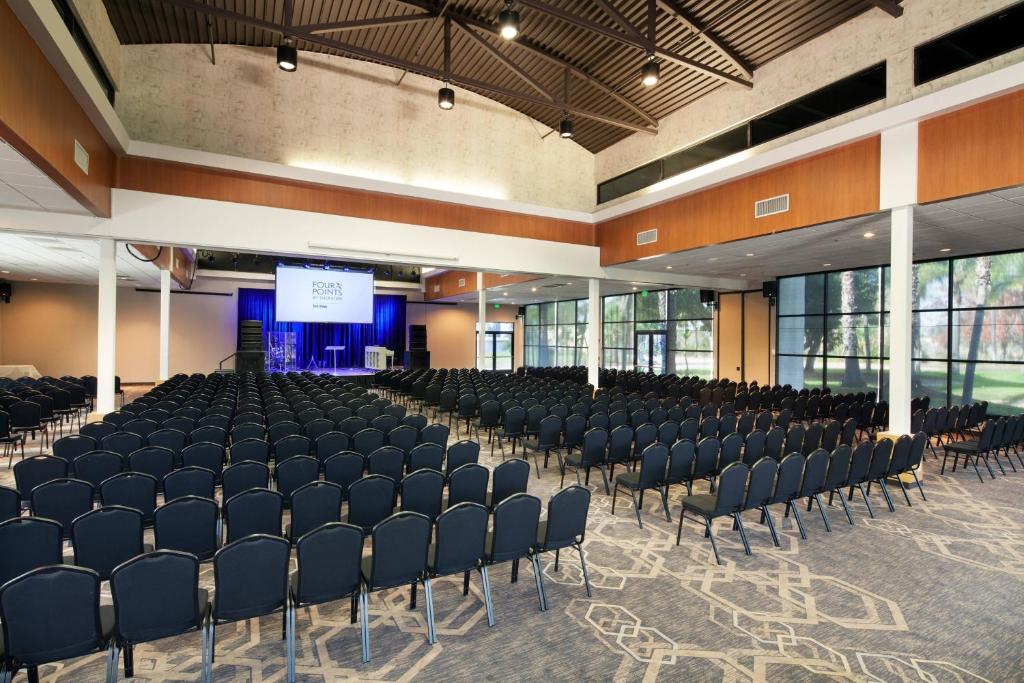 Meeting room / ballrooms