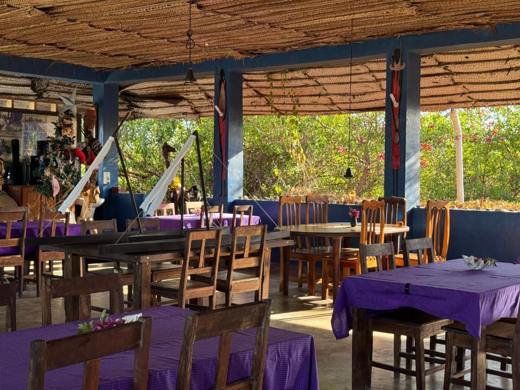 1. Kilwa Dr..