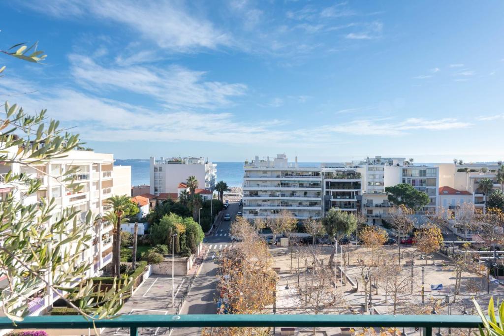Duplex with Rooftop and Sea View Palm Beach - 2